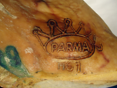 -Prosciutto di Parma Bone-in 18 months-